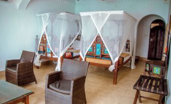 Langi Langi Beach Bungalows