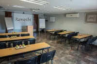 Ramasibi Guest Services Hotels in Plattekloof 3