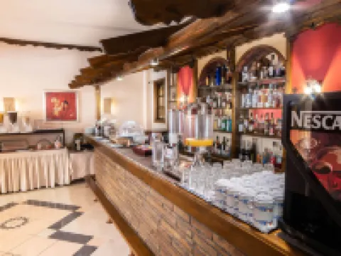 アニタ ホテル アテネのホテル