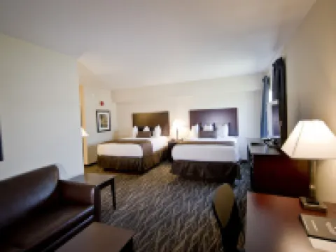 Cobblestone Inn & Suites - Denison | Oak Ridge Hotels in Crawford County