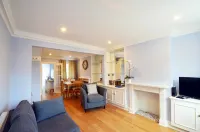 STABLE HOUSE - ETON WINDSOR 윈저 호텔