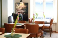 Hotell Aston - breakfast