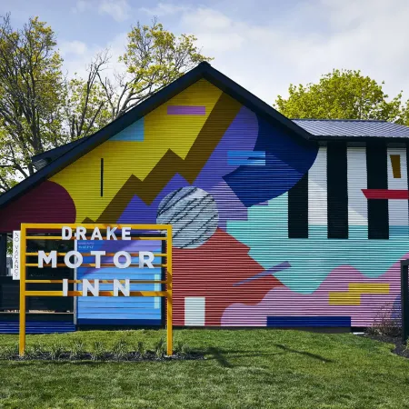 Drake Devonshire and Motor Inn