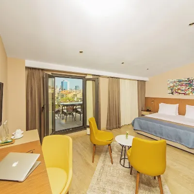 Redmont Hotel Nisantasi Hotel dekat Stasiun Metro Osmanbey
