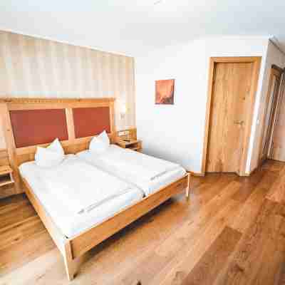 Hotel & Gasthof Löwen Rooms