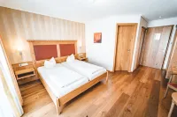 호텔 & 가스트호프 뢰벤