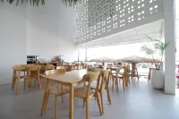 Tawaen Beach Resort - Desayuno