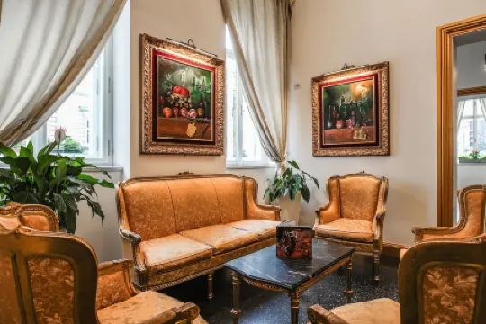 Hotel Assenzio Prague Отели рядом с достопримечательностью «Галерея Вышеград»