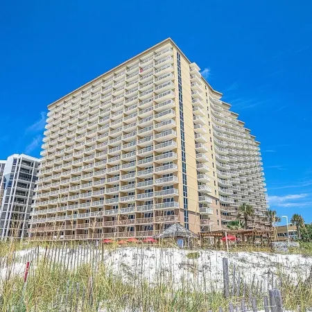 Pelican Beach 307