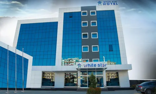 White Star Hotel