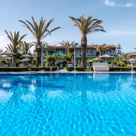 Marinos Beach Hotel