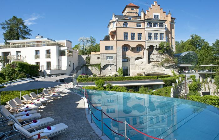 Hotel Schloss Mönchstein