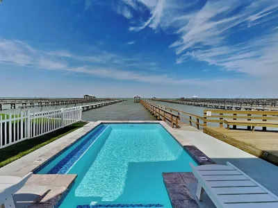 The Reel Mccoy Hotels in Rockport