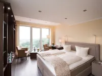 Design-Konferenzhotel & Restaurant Steinernes Schweinchen Hotels in Baunatal