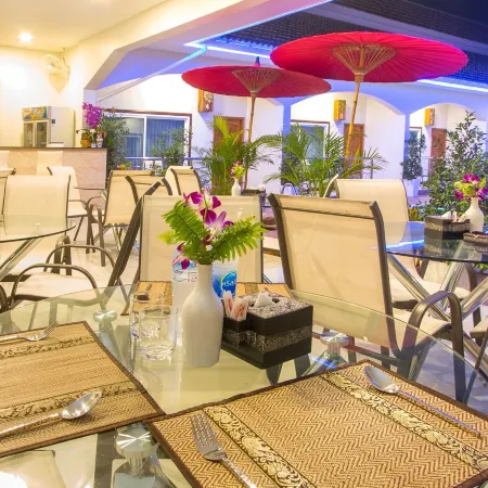 Nok Resort & Hotel