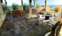 Suites la Colline Hotels in Torbeck