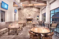 WorldMark Hunt – Stablewood Springs Resort