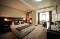 Onyx Hotel Bishkek โรงแรมใน