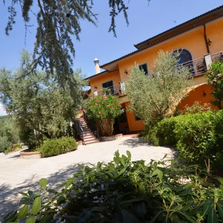 Poggio Degli Olivi Отели в г. Монсуммано-Терме