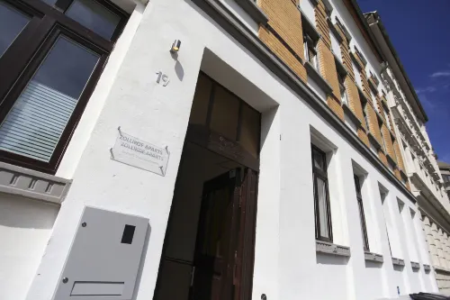 Zollikof Aparts - Sauna & Studioapartments