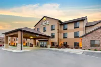 Comfort Inn & Suites Mitchell I-90 Hotels in Mitchell
