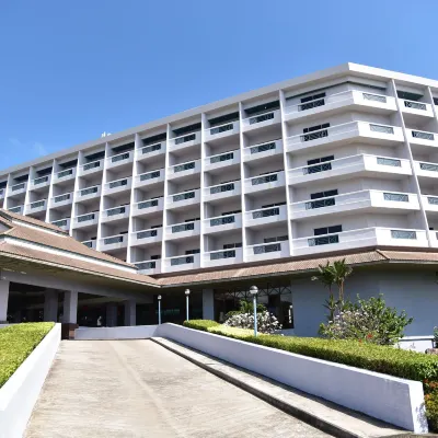 BP Samila Beach Hotel & Resort Hotels near Phraphuttha Si Songkhlanakarin