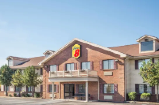 Super 8 by Wyndham Madison IN Hotels in Madison