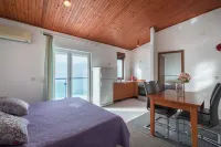 Luxury Rooms Beach Mediteran - Pensions