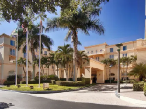 Hilton Naples Hoteles en Naples