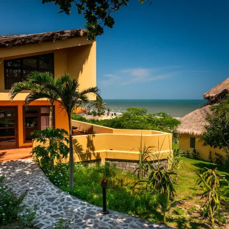 White Sand Resort Mui Ne