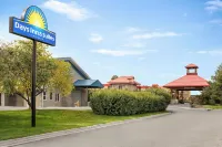 Days Inn & Suites by Wyndham Bozeman Hotel dekat Greater Yellowstone Coalition