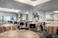 Hotel Continental - Breakfast