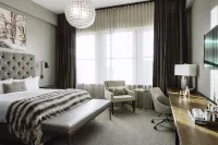 Hotel Covington Cincinnati Riverfront - Parvekkeita