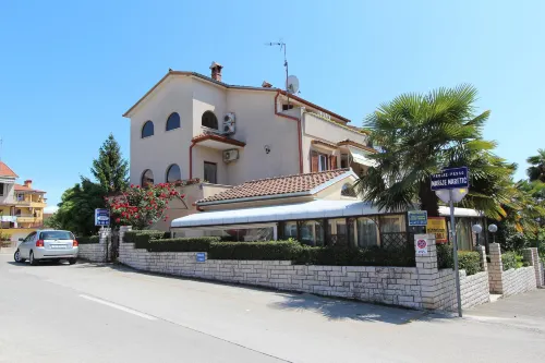 Guest House Aurora - Pensions