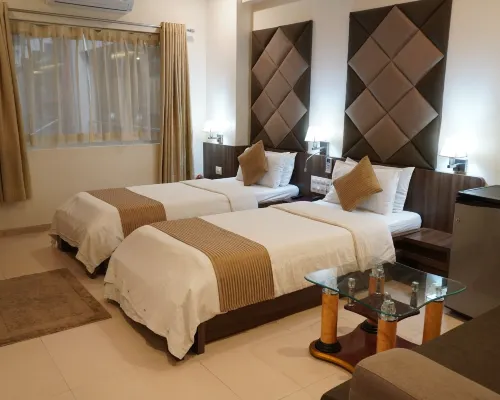 Hotel the Evergrand Palace Hotels in Rajkot