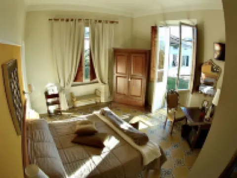 ลุกกา อิน วิลล่าซานโดนาโต โรงแรมในลุกกา