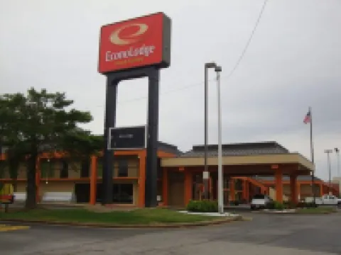 Econo Lodge Inn and Suites - Jackson Hotels in Jackson