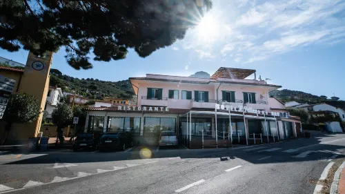 Hotel Il Perseo Hotels in Pomonte