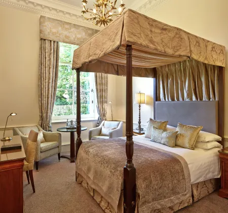 Macdonald Bath Spa Hotel