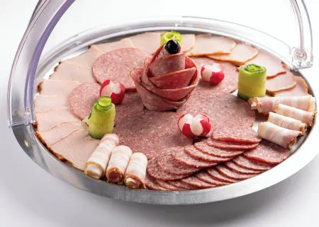 Algiro Hotel Отели рядом с достопримечательностью «Костел Воскресения Христа»