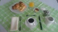 Hôtel - Appartement meublé " les Flots Bleu " - Desayuno