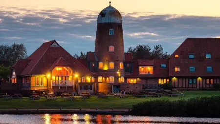 Holiday Inn Milton Keynes East M1, Jct.14 Отели в г. Кранфилд