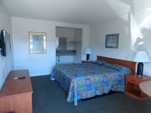 Travel Inn Hotels in Van Nuys