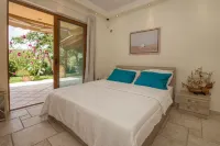 Family Getaway in Marathon by Ghh - 3-Star