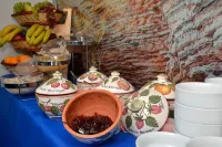 Tryp by Wyndham Corfu Dassia - breakfast