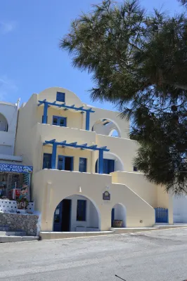 Cultural House Hotels near Pyrgos