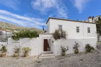 Cotommatae Hydra 1810 Hotels in Hydra