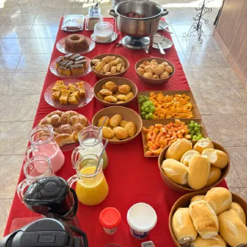 Pousada Encantos da Serra Macacos