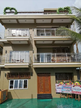 Flamingo Avia Labuan Bajo Отели рядом с достопримечательностью «Labuan Bajo Port»