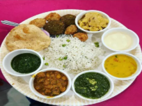 Hotel Moon Hotels in Hisar